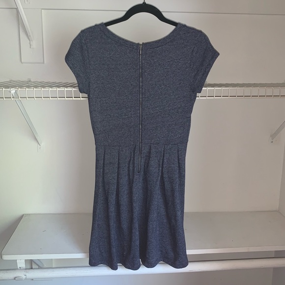 Blue Dress - Picture 3 of 4